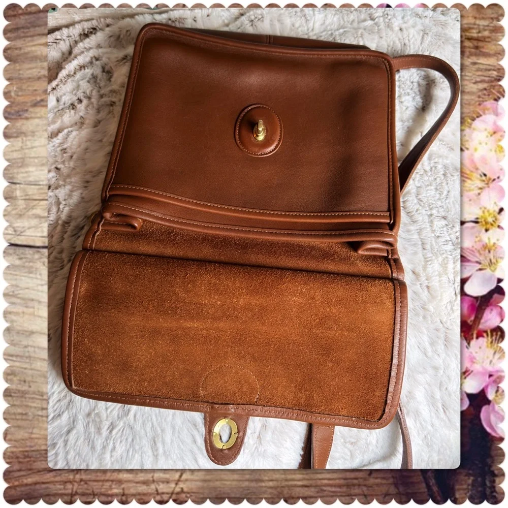 VINTAGE COACH Vicuña SADDLE / TAN LEATHER MESSENGER CROSSBODY WILLIS BAG
 #9927_9